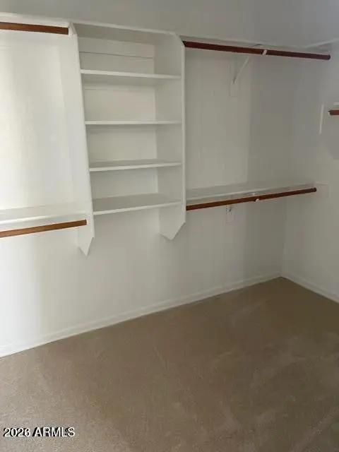 Real Estate Picture 14