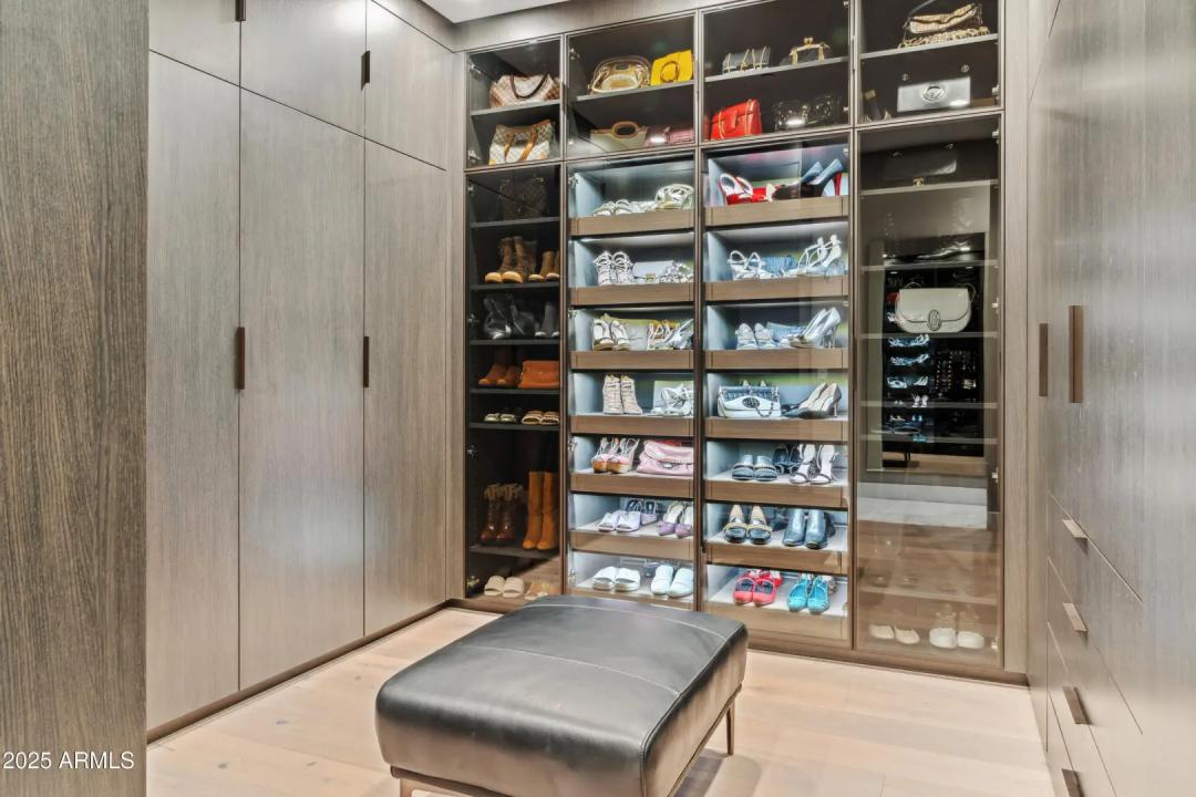 Real Estate Picture 28