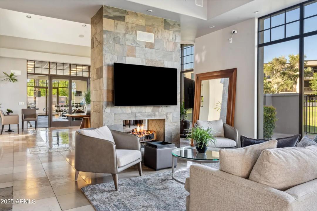 Real Estate Picture 40