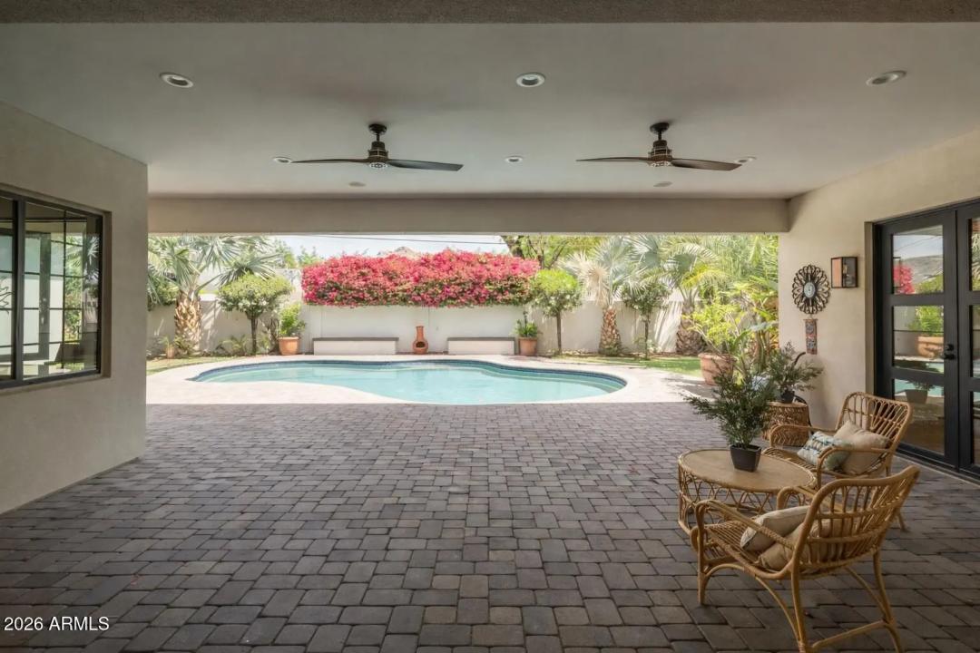 Real Estate Picture 42