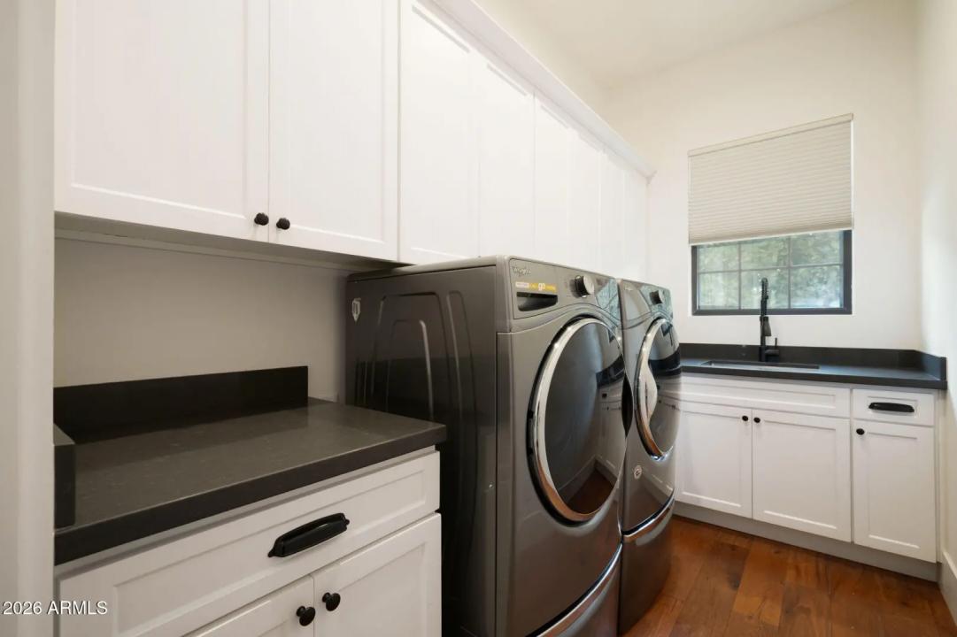 Real Estate Picture 32