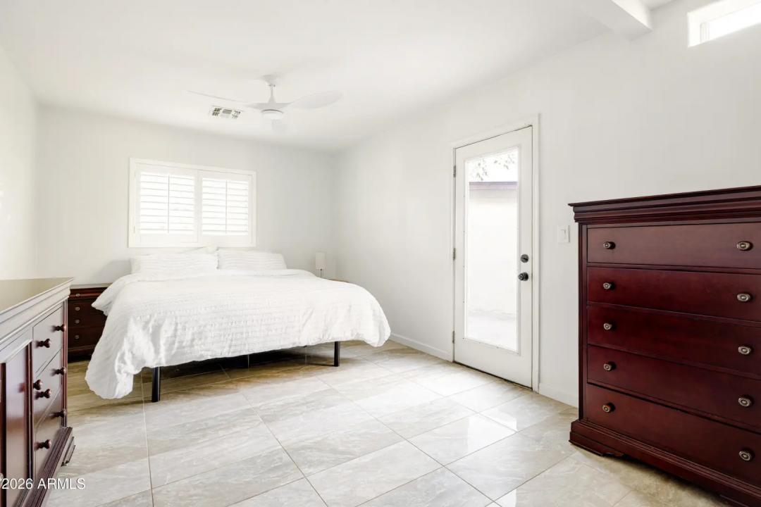 Real Estate Picture 20