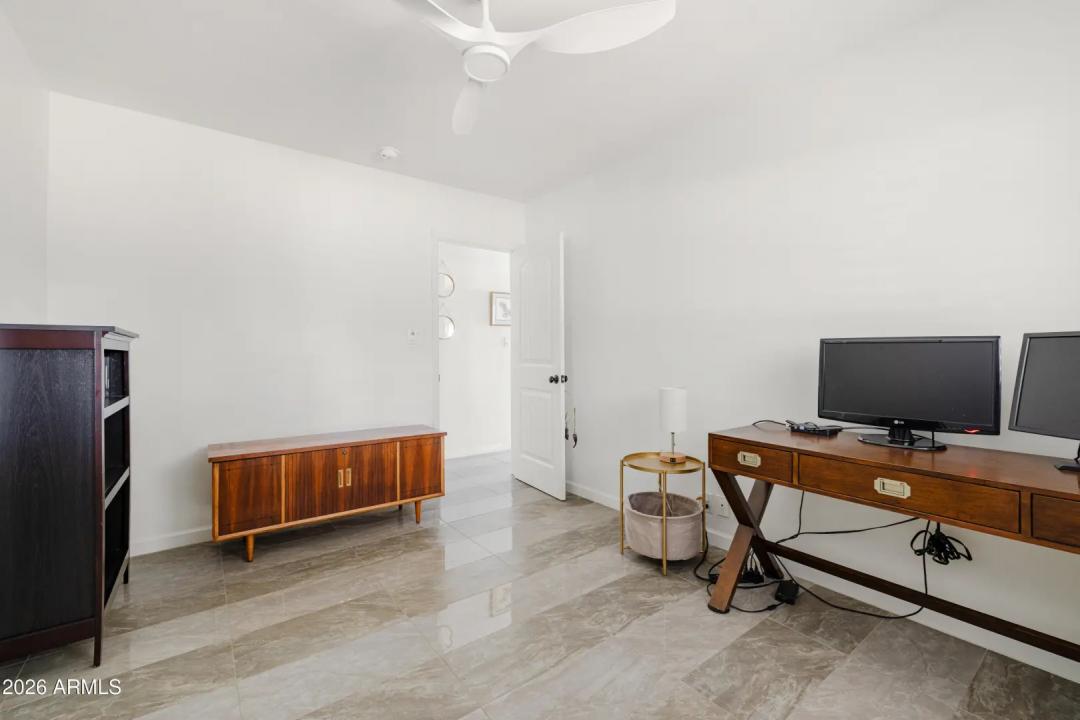 Real Estate Picture 19