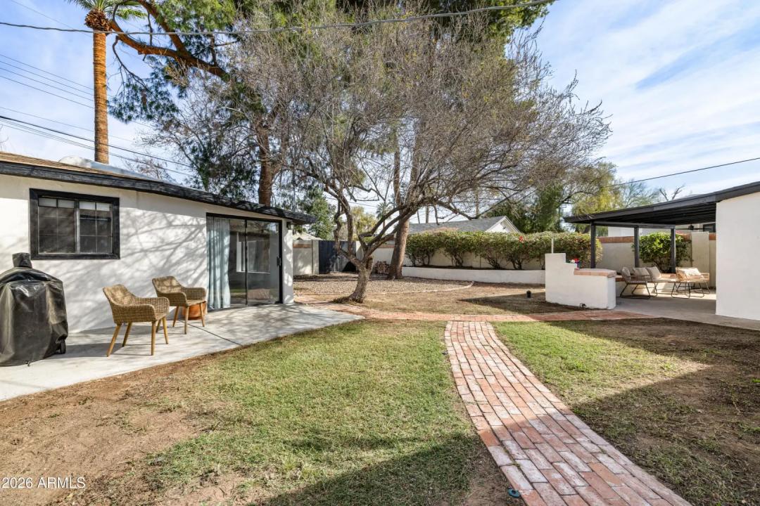 Real Estate Picture 27