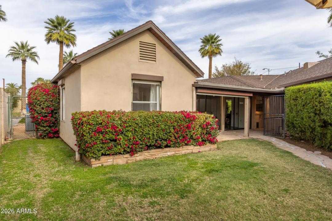 Real Estate Picture 29