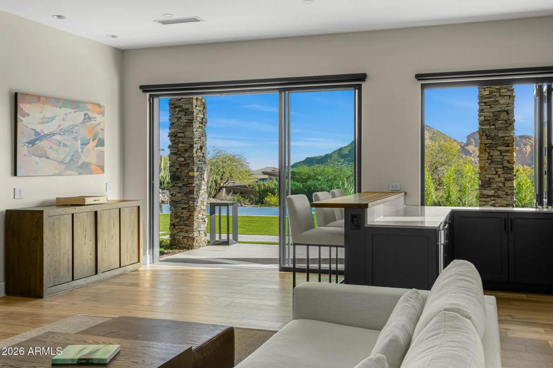 Real Estate Picture 29