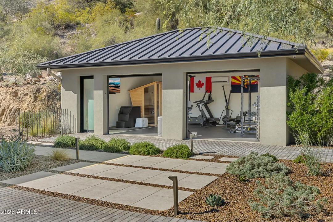 Real Estate Picture 60