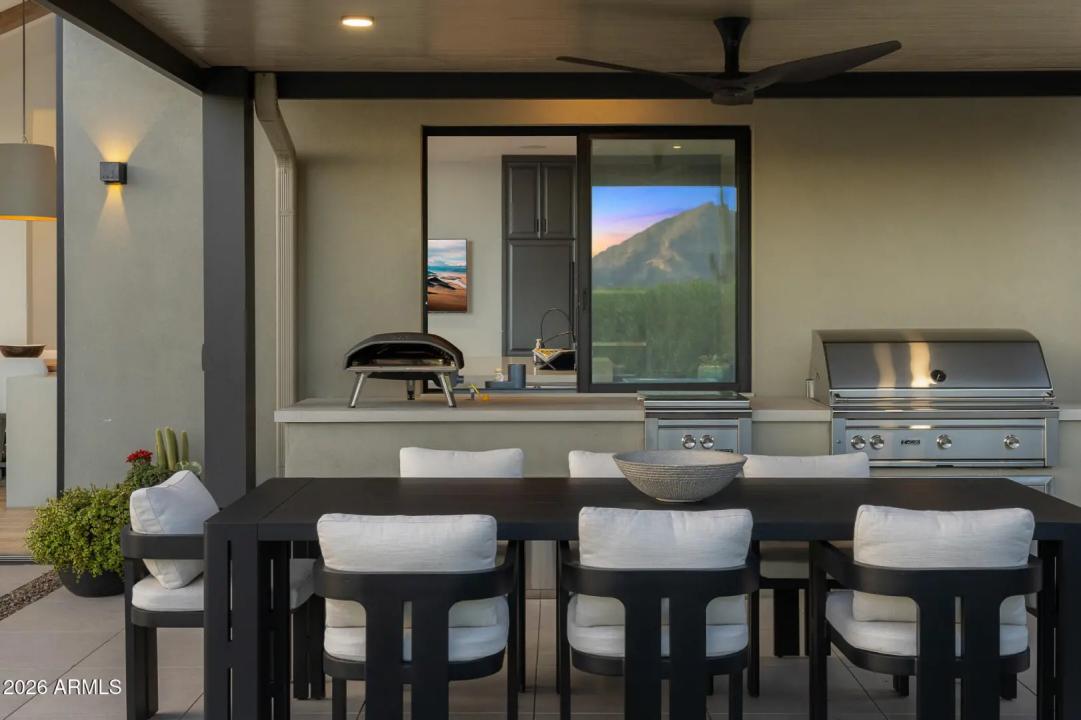 Real Estate Picture 75