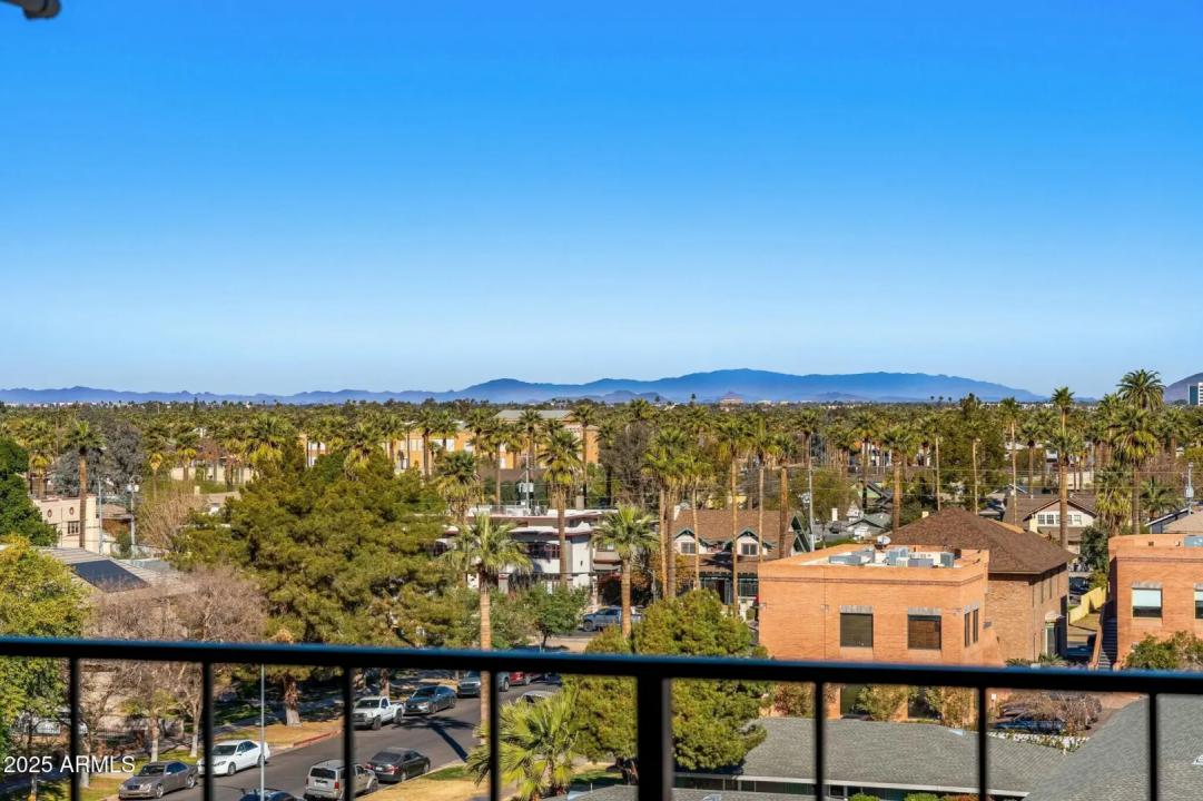 Real Estate Picture 23