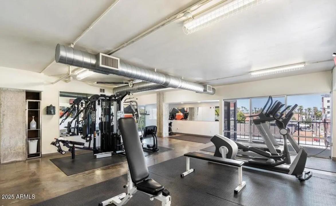 Real Estate Picture 28