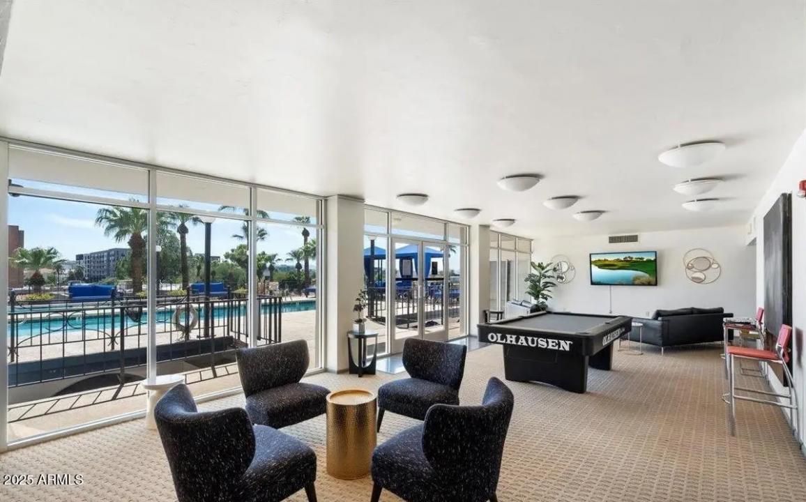 Real Estate Picture 32