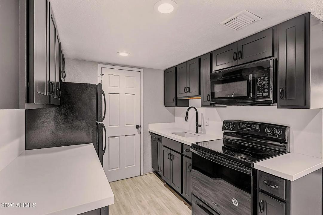 Real Estate Picture 2