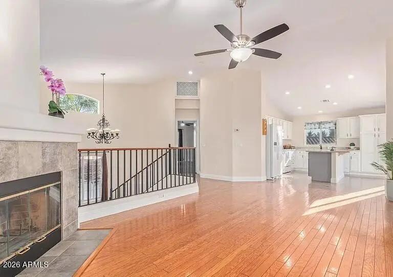 Real Estate Picture 8