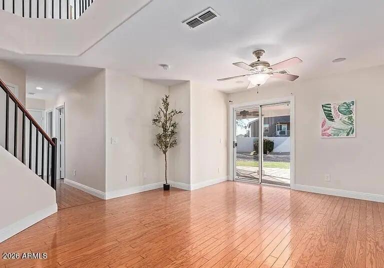 Real Estate Picture 13