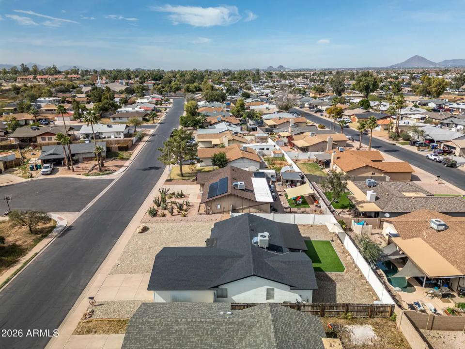 Real Estate Picture 38