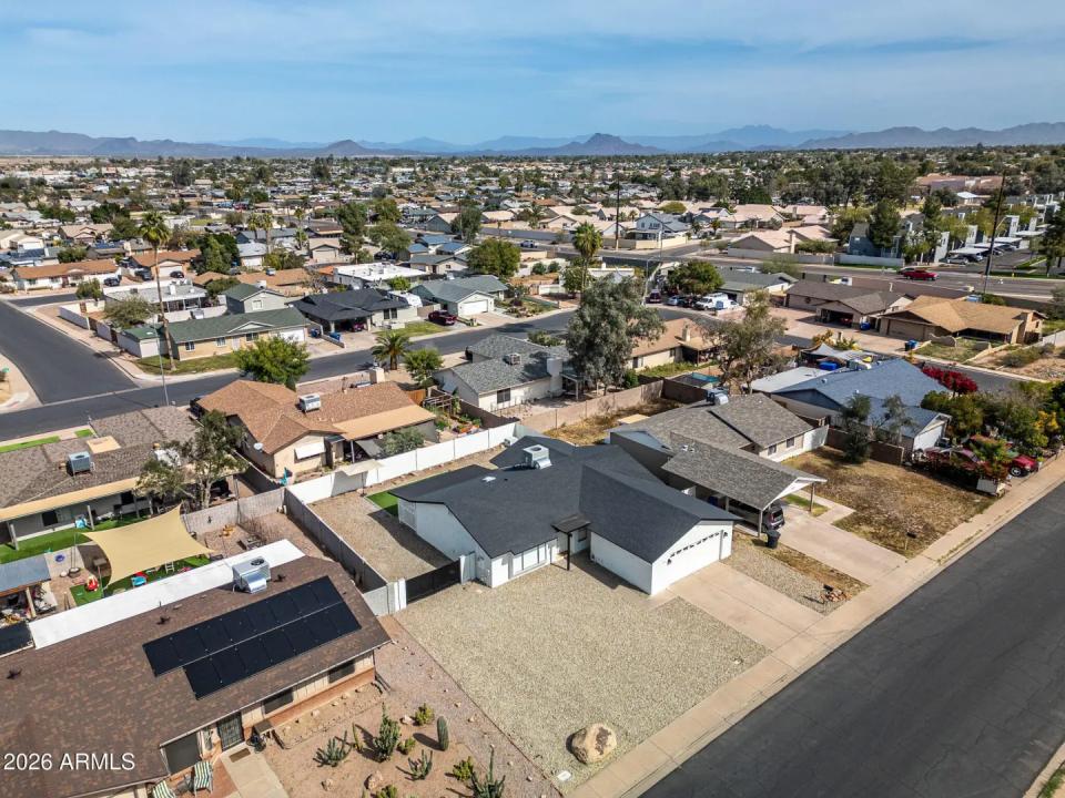 Real Estate Picture 40