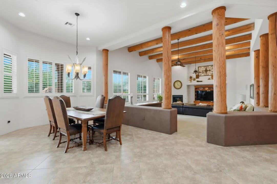 Real Estate Picture 19