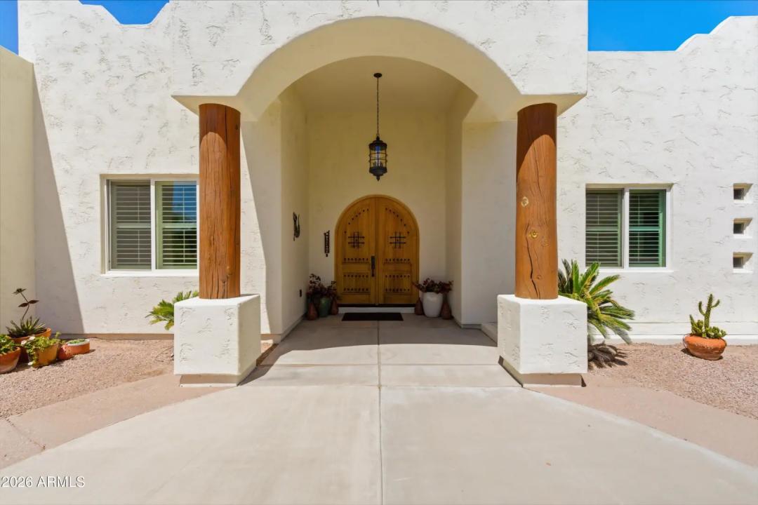 Real Estate Picture 2
