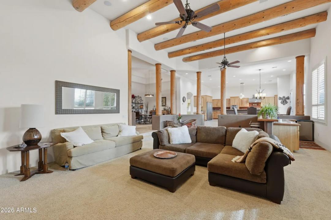 Real Estate Picture 16