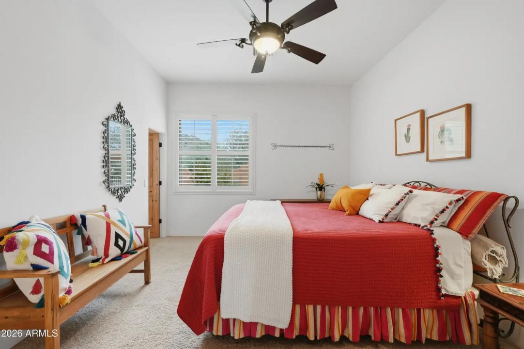 Real Estate Picture 43