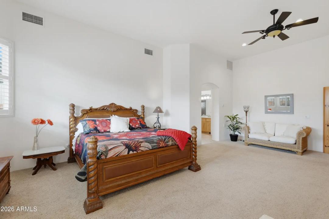 Real Estate Picture 37