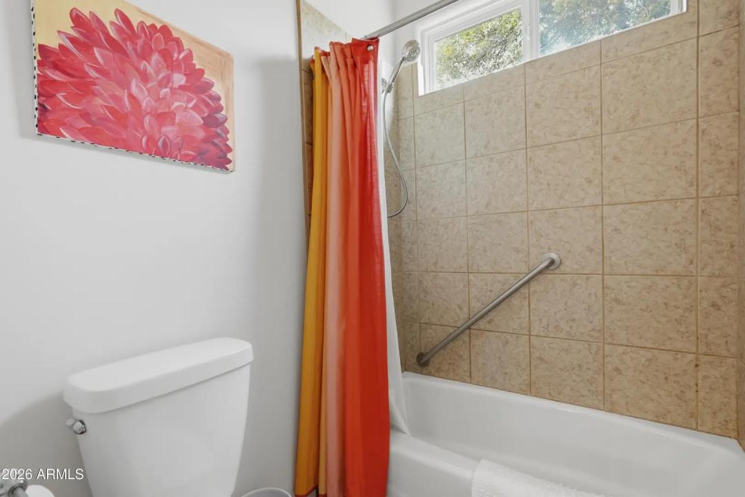 Real Estate Picture 52