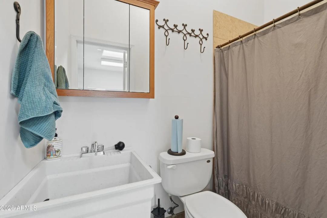 Real Estate Picture 74