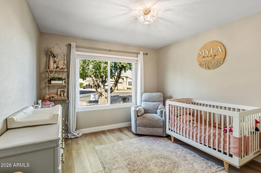 Real Estate Picture 28