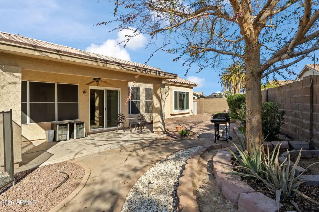 Real Estate Picture 40