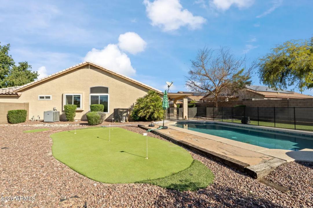 Real Estate Picture 36