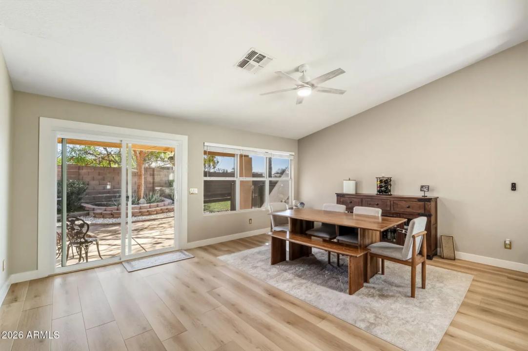 Real Estate Picture 13