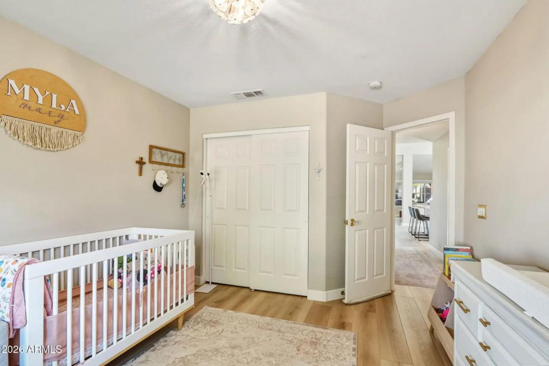 Real Estate Picture 29