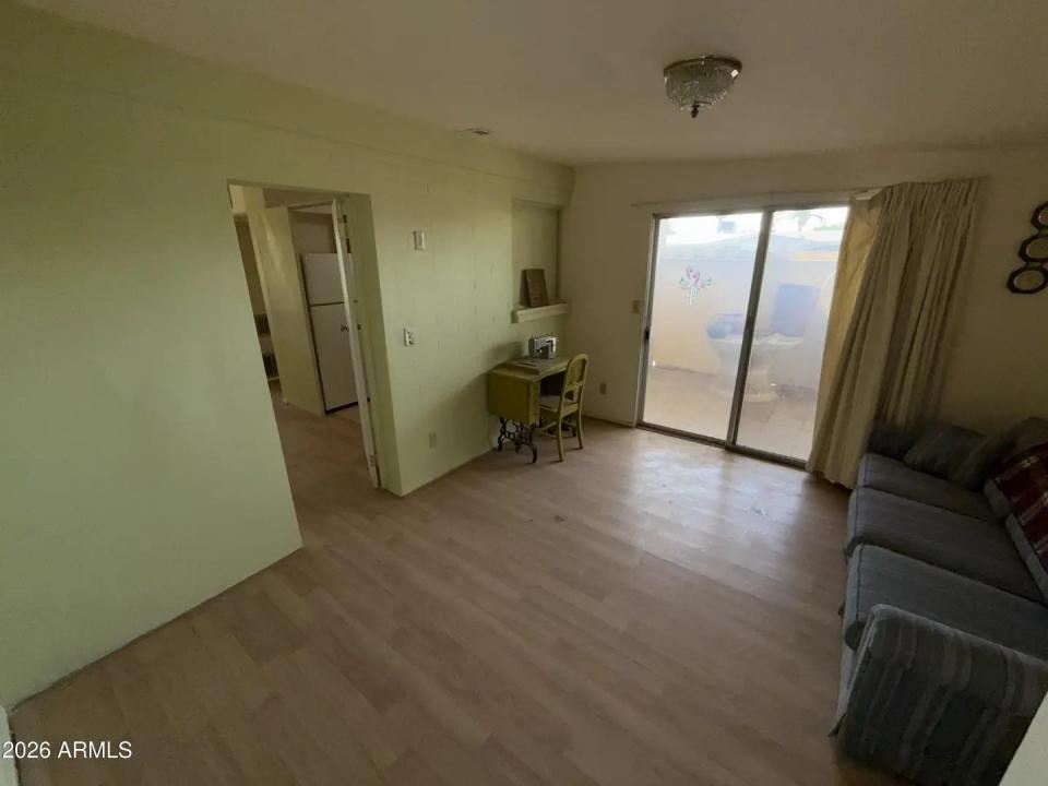 Real Estate Picture 16