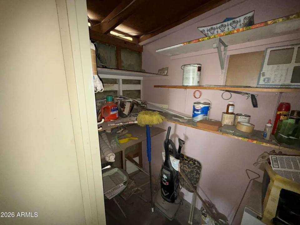 Real Estate Picture 22