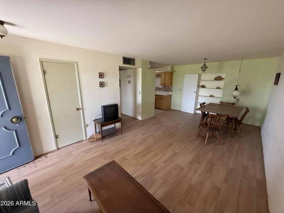 Real Estate Picture 2