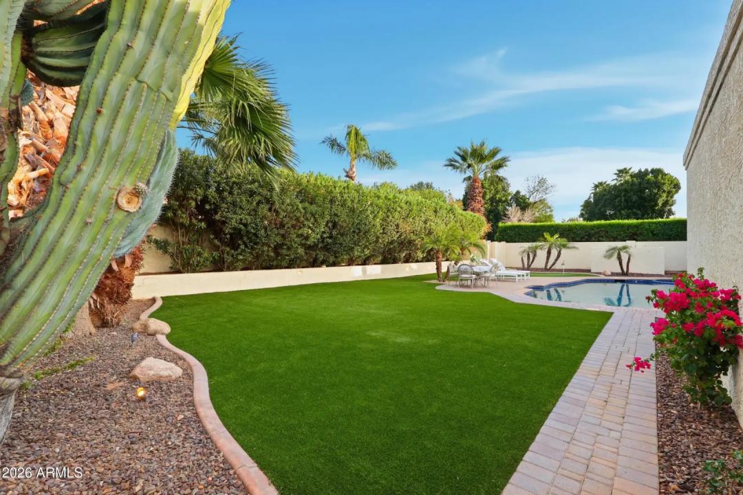 Real Estate Picture 53