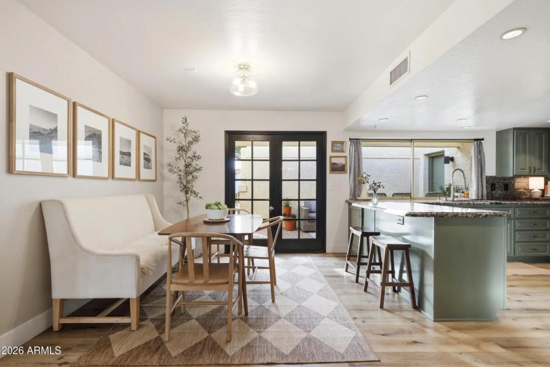 Real Estate Picture 21