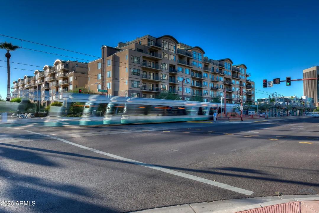 Real Estate Picture 40