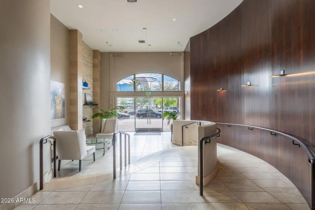 Real Estate Picture 32