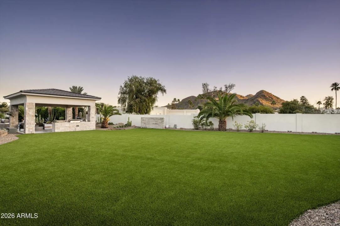 Real Estate Picture 61