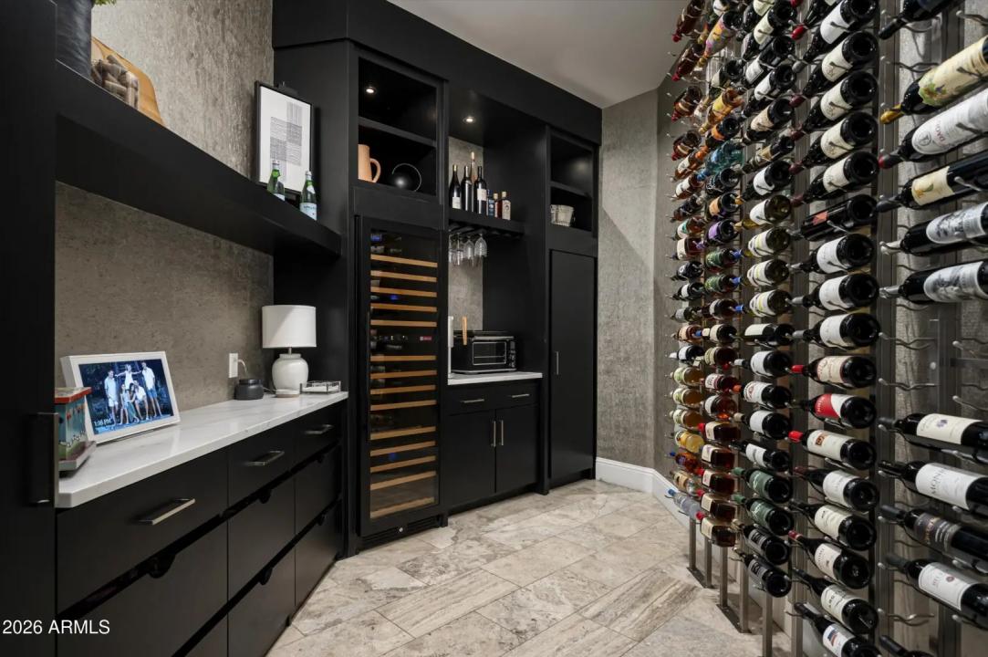 Real Estate Picture 21