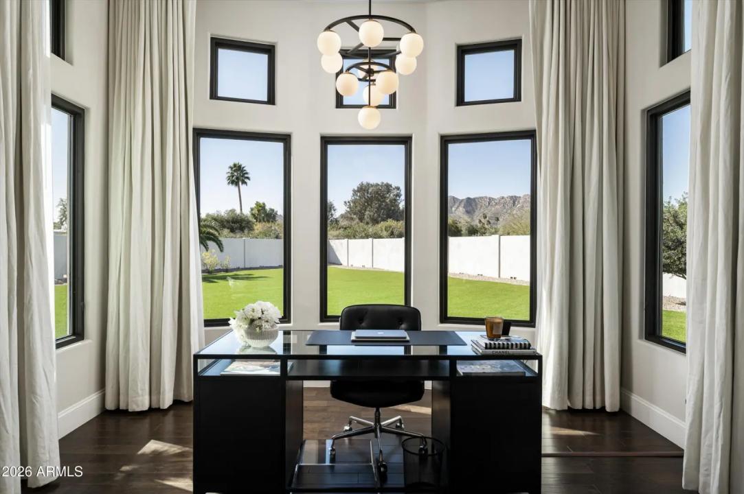 Real Estate Picture 25