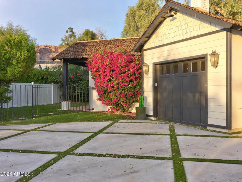 Real Estate Picture 75