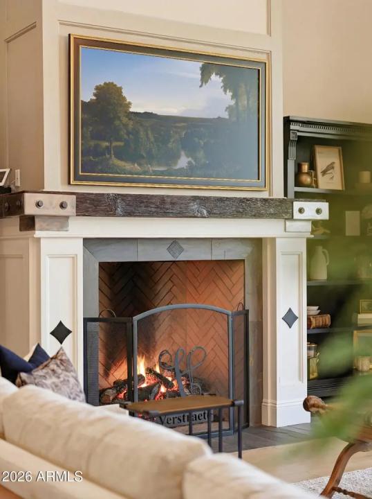 Real Estate Picture 10