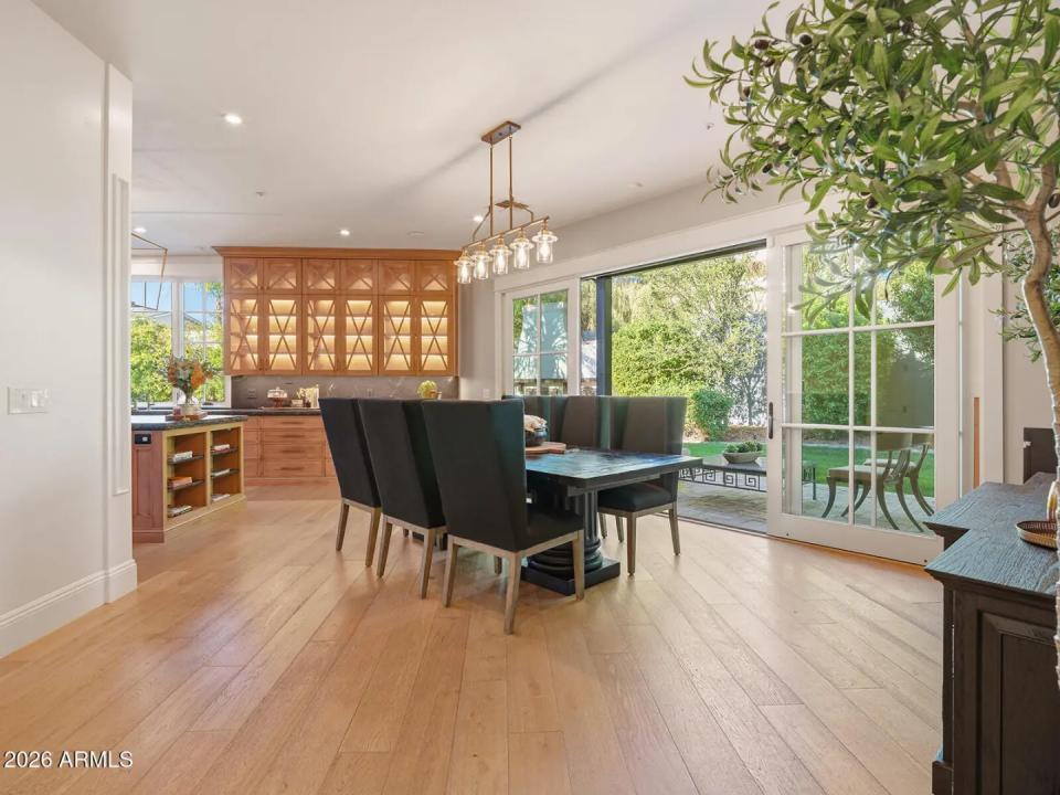 Real Estate Picture 22