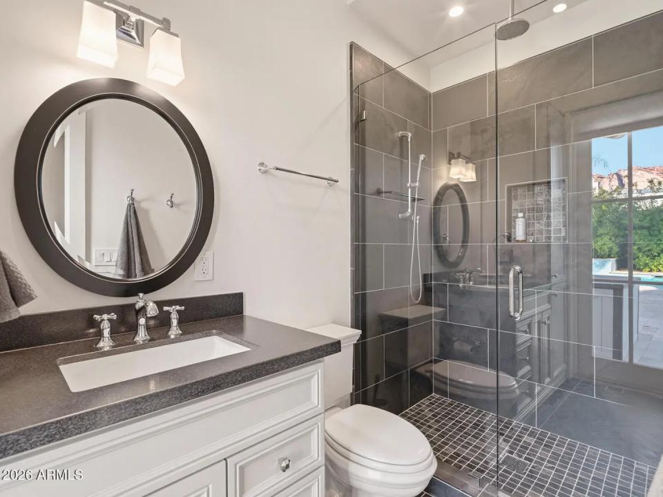 Real Estate Picture 31