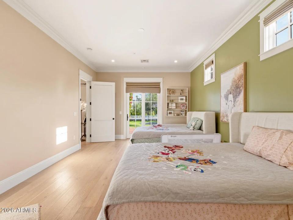 Real Estate Picture 34