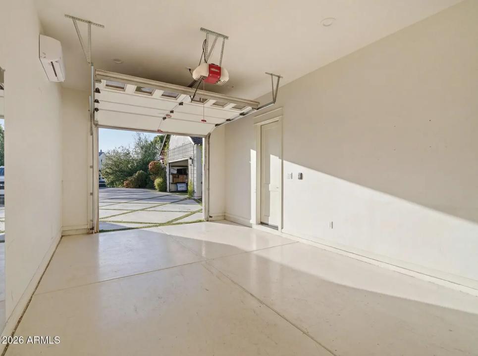 Real Estate Picture 71