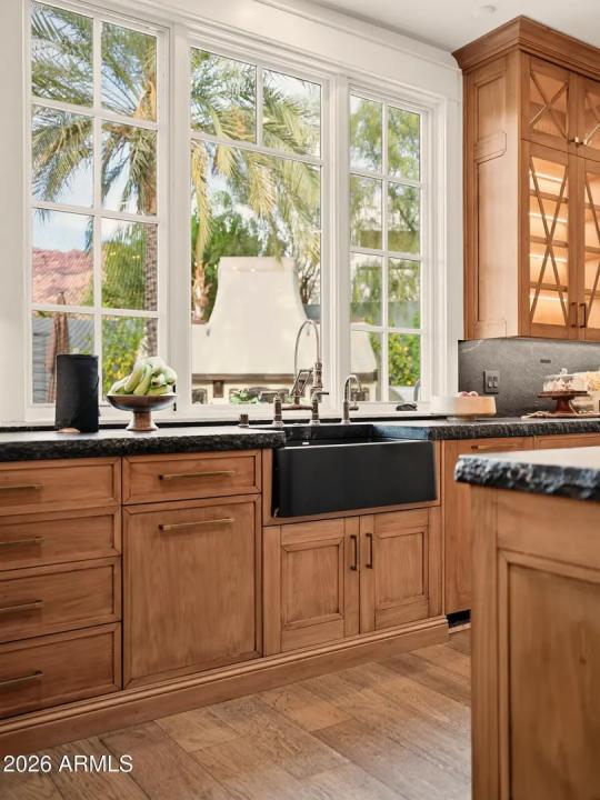 Real Estate Picture 20