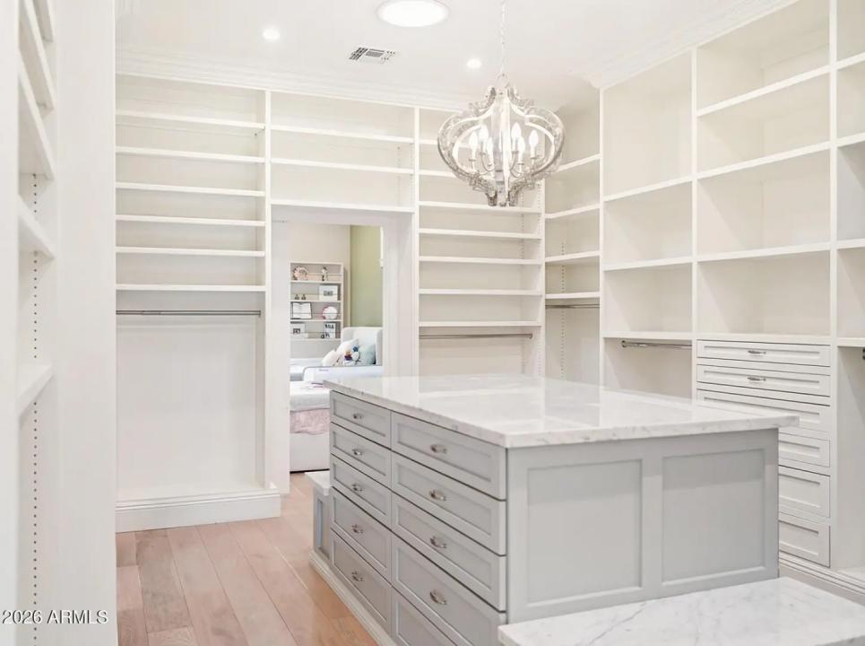 Real Estate Picture 41